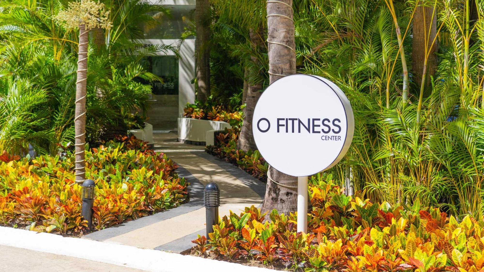 Oasis Palm Hotel Cancun Exterior photo